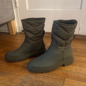 Zara Rubber Quilted Army Green Winter Boots